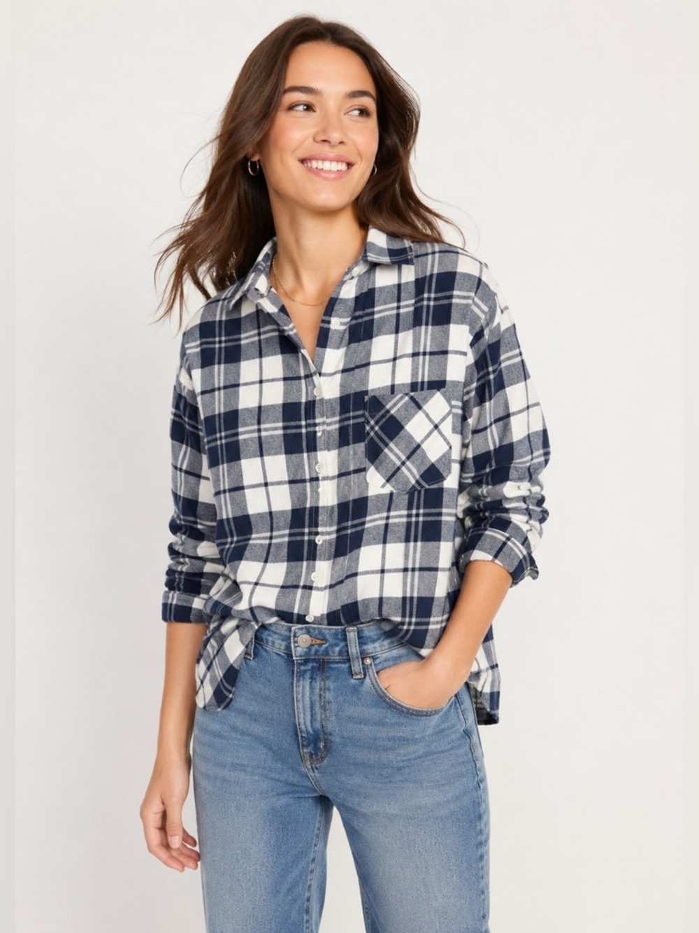 Old Navy Classic Shirt Large Blue White Plaid Flannel Button Front Casual Cabin